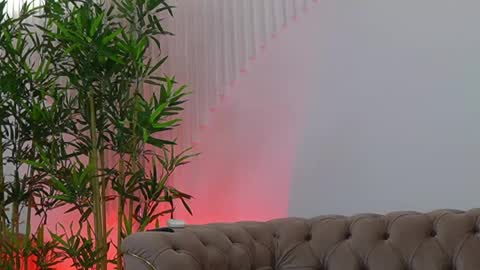 tiffanyyray online show from May 23, 6:45 am