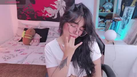 Lilith  online show from May 26, 1:43 pm