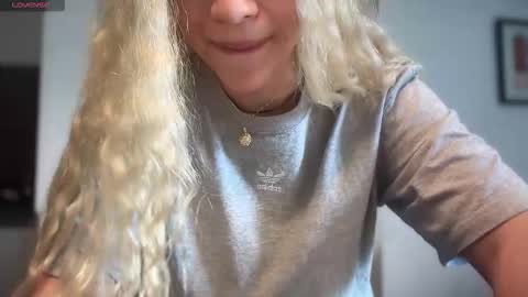 Nina Hadassah online show from September 24, 6:40 pm