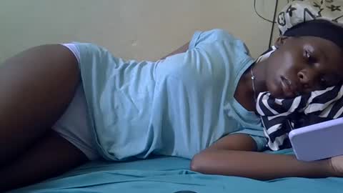 tight_pussie online show from March 31, 8:58 am