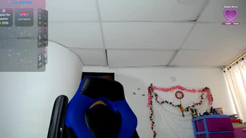 Snapshot of tiifanypalme chatting on February 25, 10:09 pm Tifany palmer online show from February 25, 10:09 pm