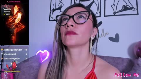 TILA TEQUILA online show from October 9, 5:06 pm