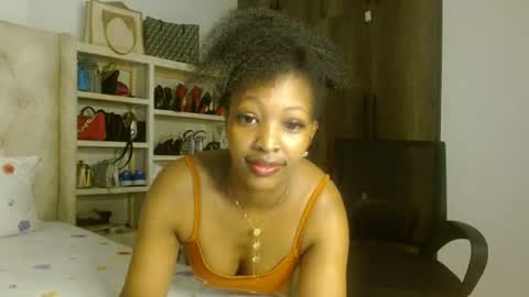 Tilly online show from August 6, 12:01 pm