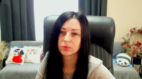 Luisa online show from April 8, 7:54 am