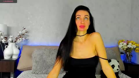 Tina online show from November 1, 11:36 am