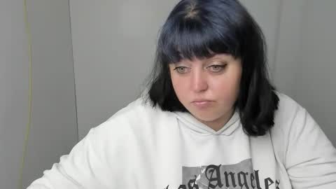 Tina online show from October 1, 11:04 am
