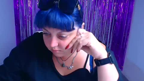 Tina online show from September 20, 10:57 am