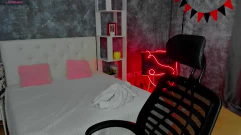 Kristina online show from March 24, 1:33 am