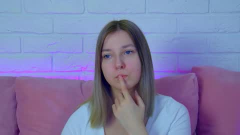 TinaBurton online show from March 21, 4:39 am