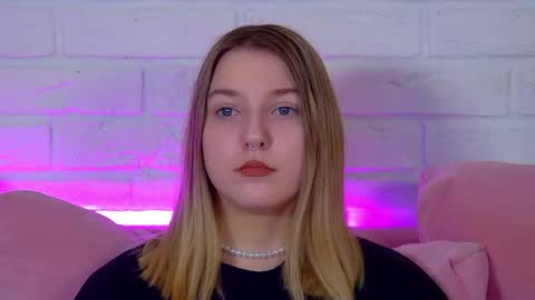 TinaBurton online show from May 11, 4:37 pm