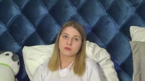 TinaBurton online show from May 13, 5:08 pm