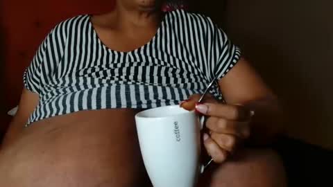 tinagiant online show from March 8, 5:33 am