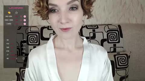 Tina online show from October 25, 5:04 am