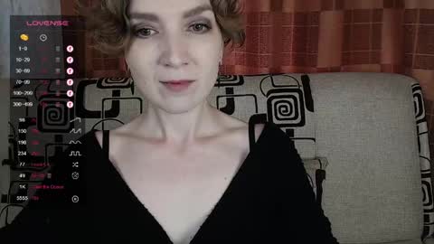 Tina online show from May 28, 4:54 am