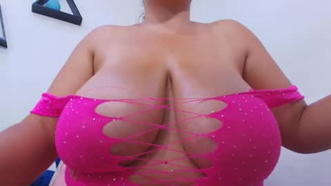 tinkerbell online show from November 13, 8:19 pm