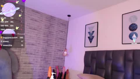 Tinna Goddess online show from May 7, 4:21 pm