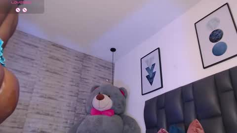 Tinna Goddess online show from October 14, 5:48 pm