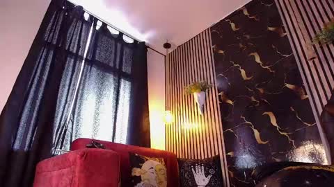 Tiny  online show from May 1, 12:41 pm