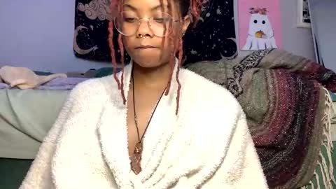 Snapshot of tiny_cupcake2 chatting on January 28, 2:53 am cupcake online show from January 28, 2:53 am