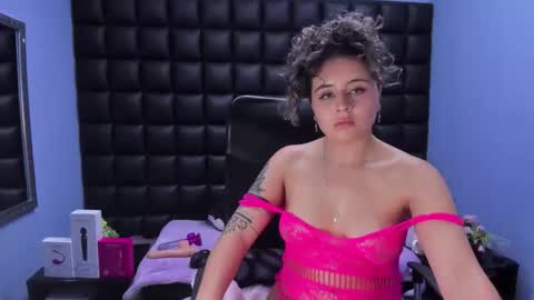 tiny online show from February 4, 7:33 am