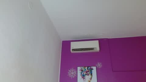 tiny_sexy_ebony online show from December 4, 8:29 pm