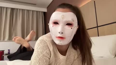 Tinks online show from March 21, 9:20 pm