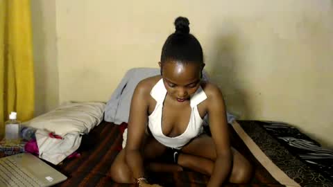 Amore online show from August 2, 9:29 pm