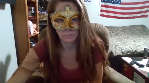 Tittygirl8 online show from January 10, 4:01 am