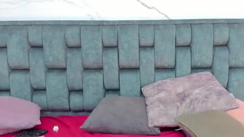 Tivizay online show from February 3, 3:06 pm