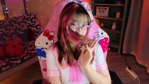 Soffi online show from March 14, 3:24 pm