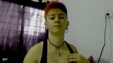 Blue online show from December 15, 8:04 pm
