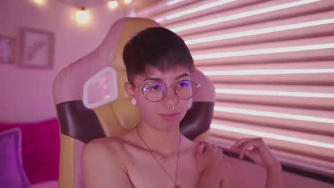 Blue  online show from May 11, 4:04 pm
