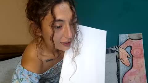 leyla  online show from December 29, 8:44 am