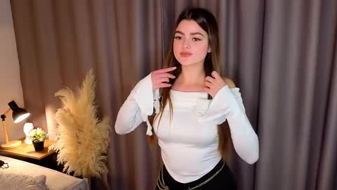 tonibishop online show from October 6, 1:17 pm