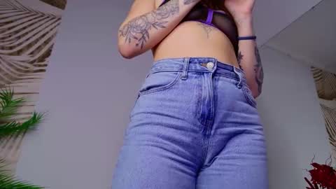 Anita online show from November 14, 11:10 am