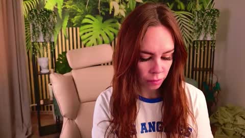 Anita online show from November 7, 10:21 am