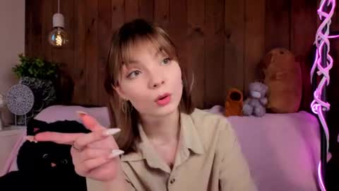 Melissa online show from July 12, 8:37 am
