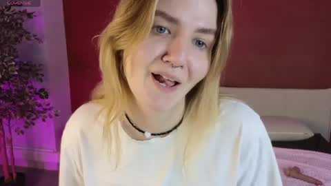 Tonya online show from April 30, 1:44 am