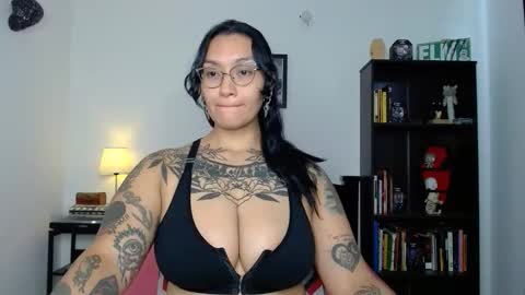 toothyy online show from May 12, 4:13 pm