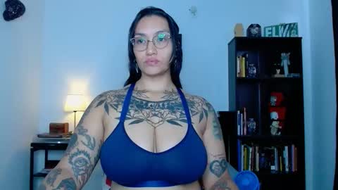 toothyy online show from May 16, 8:30 pm