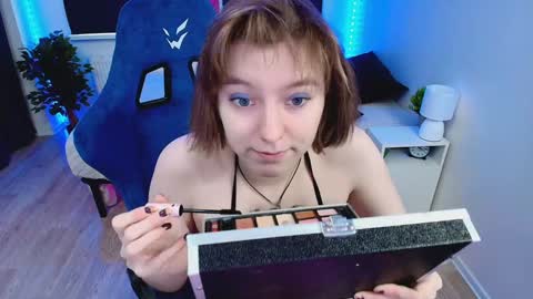 topcranberry online show from February 3, 7:18 am