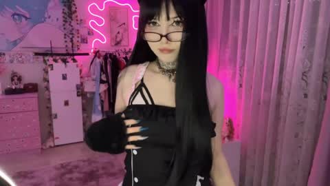 Lina online show from April 23, 4:31 pm