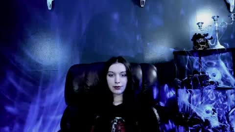 toxicdomme online show from May 15, 6:43 pm