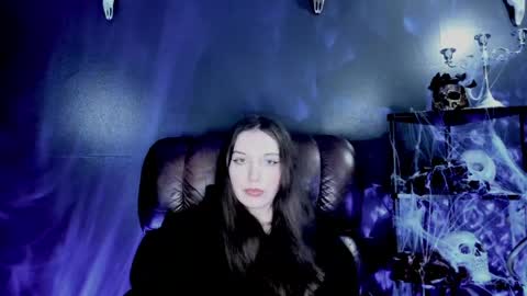 toxicdomme online show from May 13, 6:24 pm