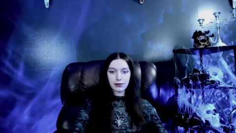 toxicdomme online show from May 7, 6:55 pm