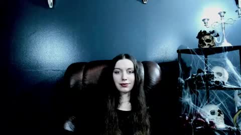 toxicdomme online show from April 29, 6:35 pm