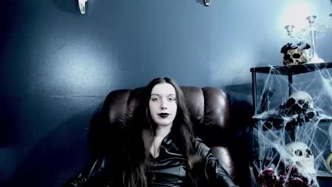 toxicdomme online show from March 12, 7:38 pm