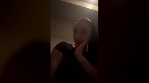 tranessuh online show from January 7, 4:38 am