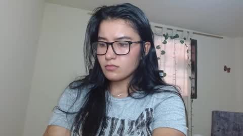 trebol_4 online show from May 15, 7:49 pm