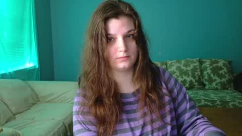 TreeJeanne online show from April 29, 11:21 pm